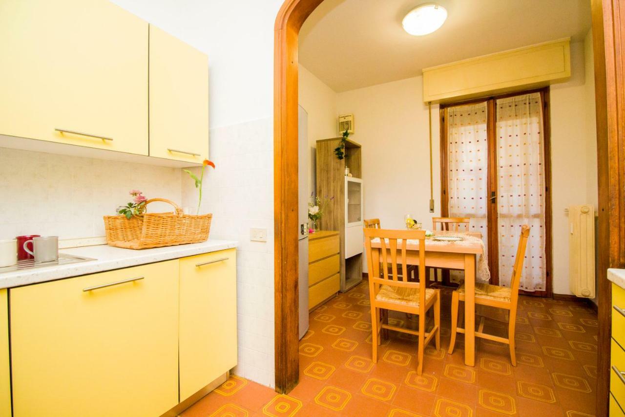 Innpisarentals - Pisa Riverside Apartment Esterno foto
