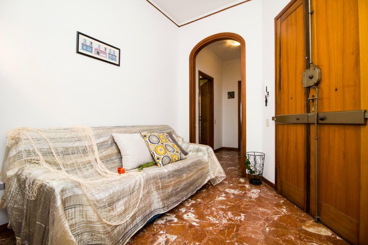 Innpisarentals - Pisa Riverside Apartment Esterno foto